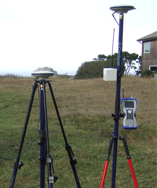 Carlson-Surveyor+-Base-and-Rover-RTK-System.jpg